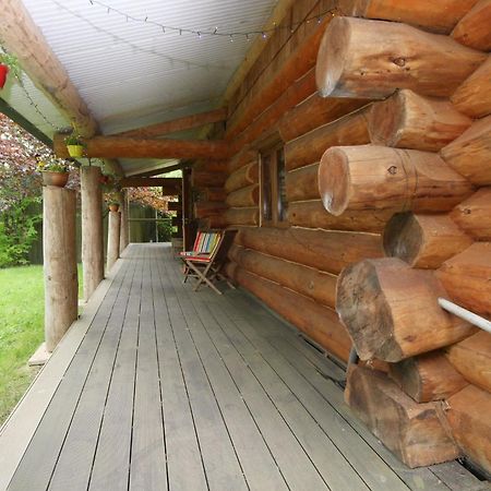 Log Cabin, Easter Hall Park Petrockstow Exterior foto